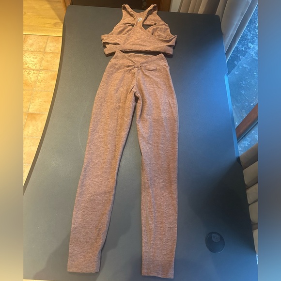 (3) Bombshell Workout Set Bundle - Picture 8 of 13